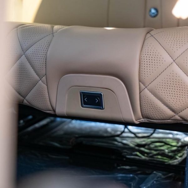 Denza D9 Third Row Extender – Penambah Legroom Baris Ketiga Plug & Play Premium - Gambar 3